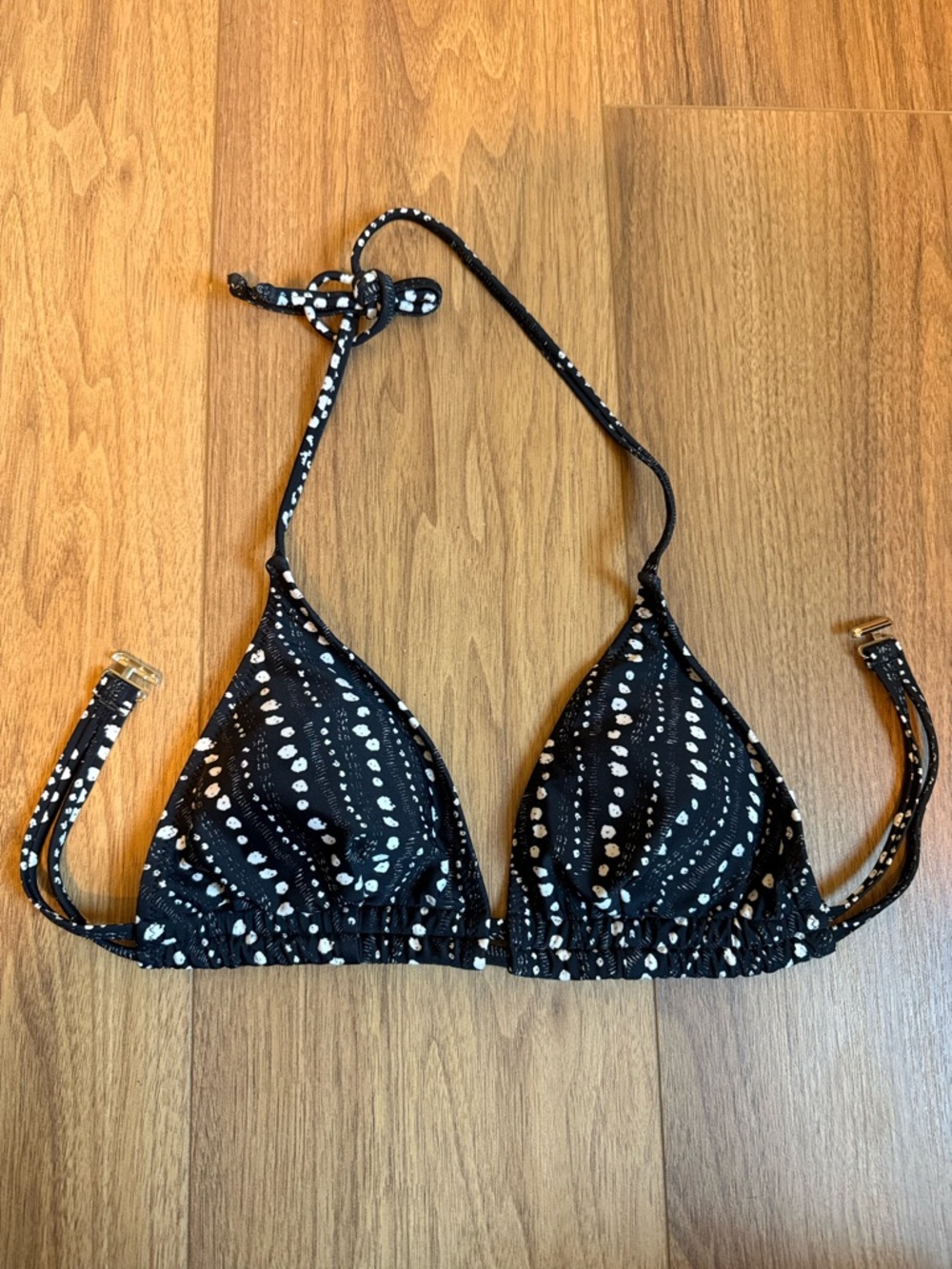 Cupshe halter swim top
